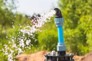 water coming from well